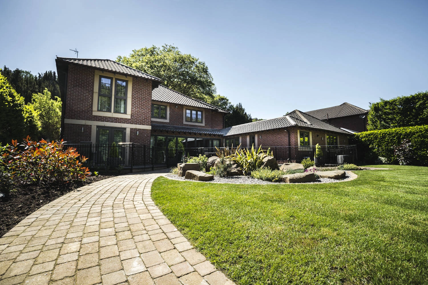 Blue Iris Landscapes - Garden Maintenance and Landscaping