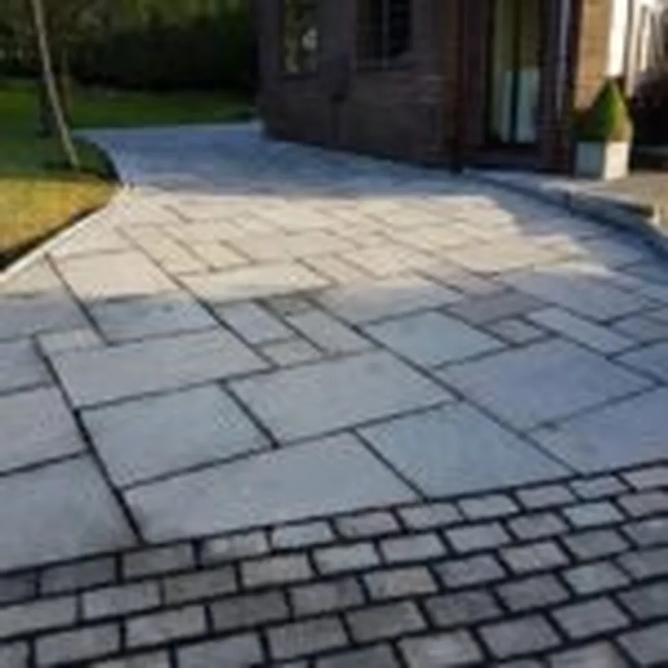 Stone drive | Blue Iris Landscapes | Blue Iris Landscapes Landscaping Stone Drive