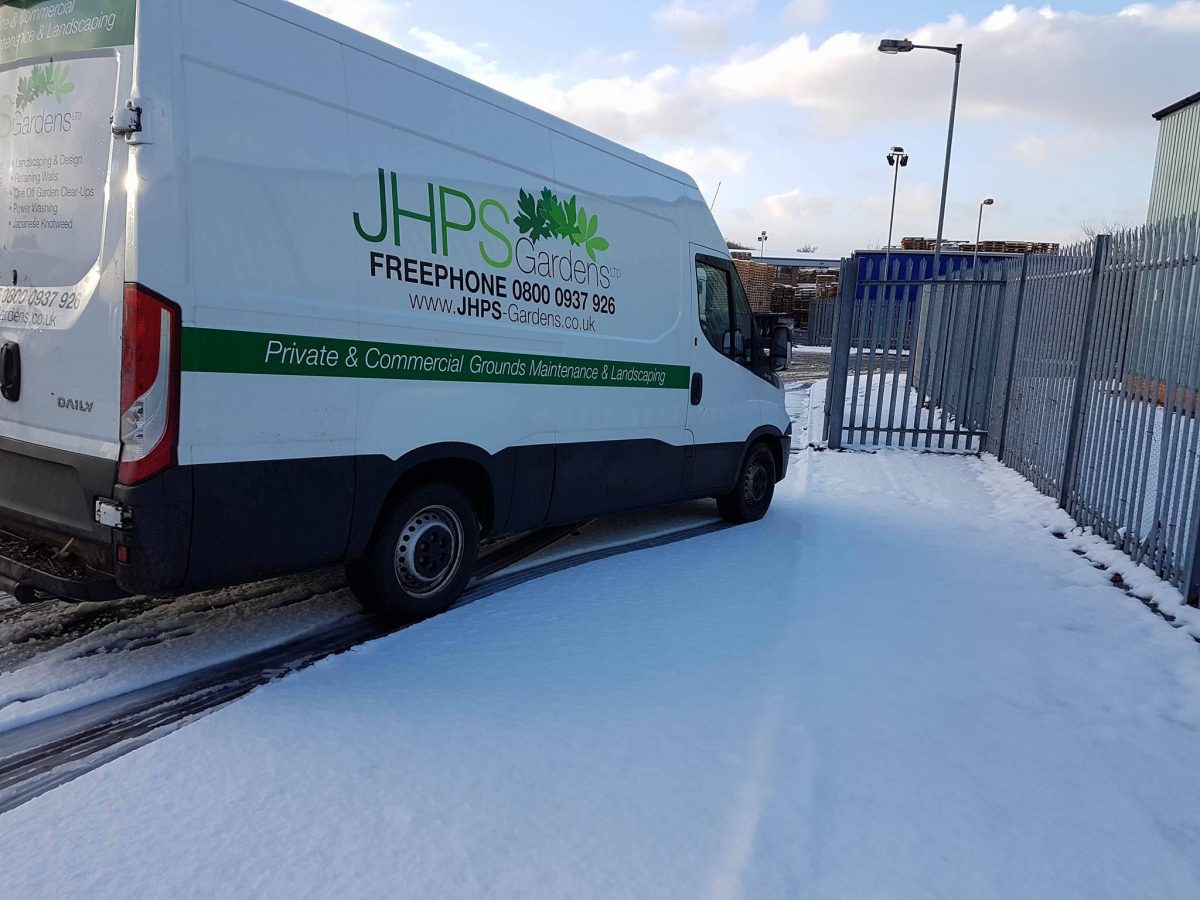 JHPS Gardens - Snowy Top Tips