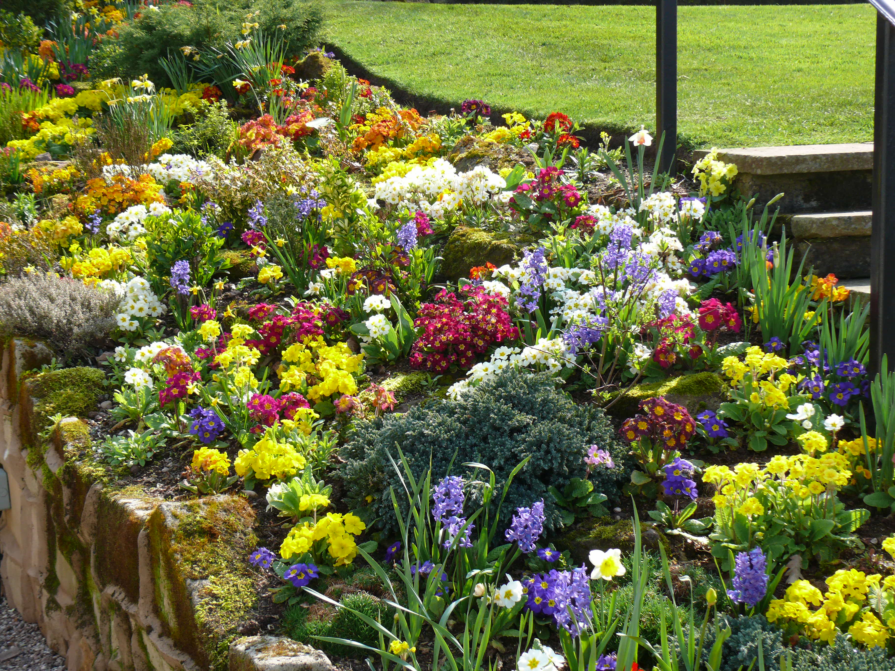 Gardening Jobs for April