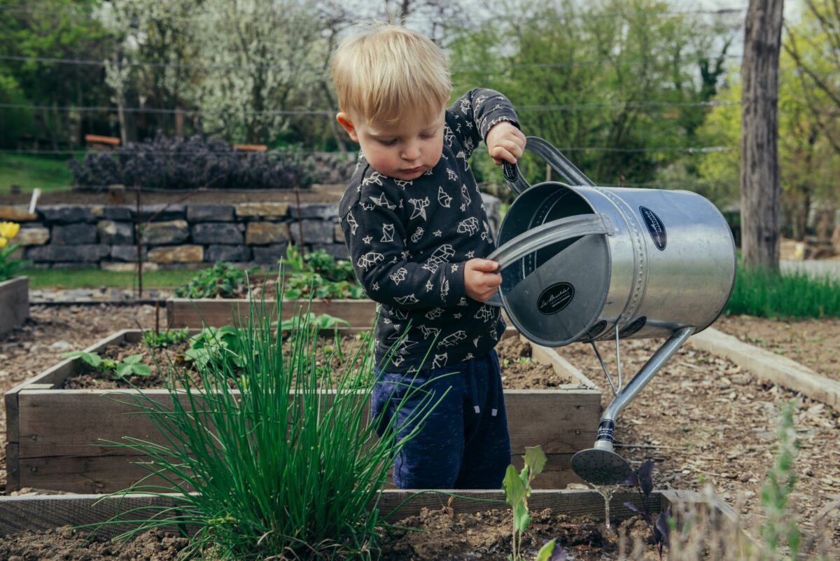 gardening can help our children grow