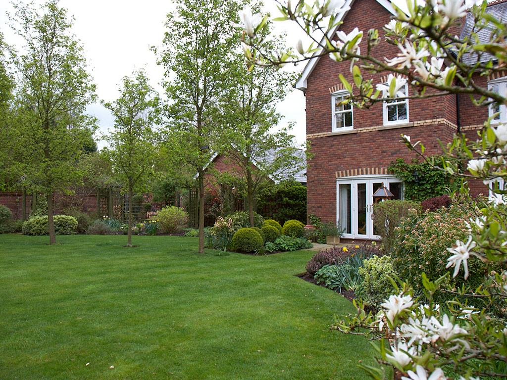 Professional Gardener in Brown Edge